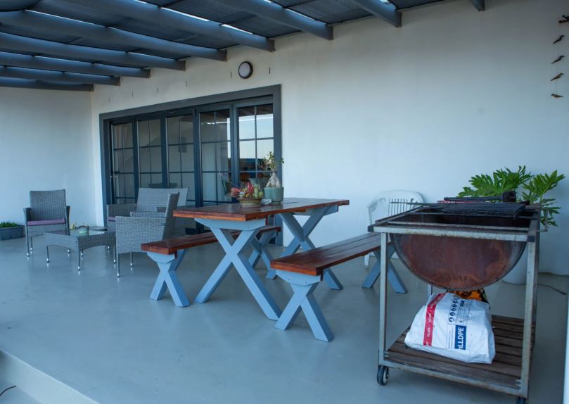 9 Bedroom Property for Sale in Hopefield Western Cape